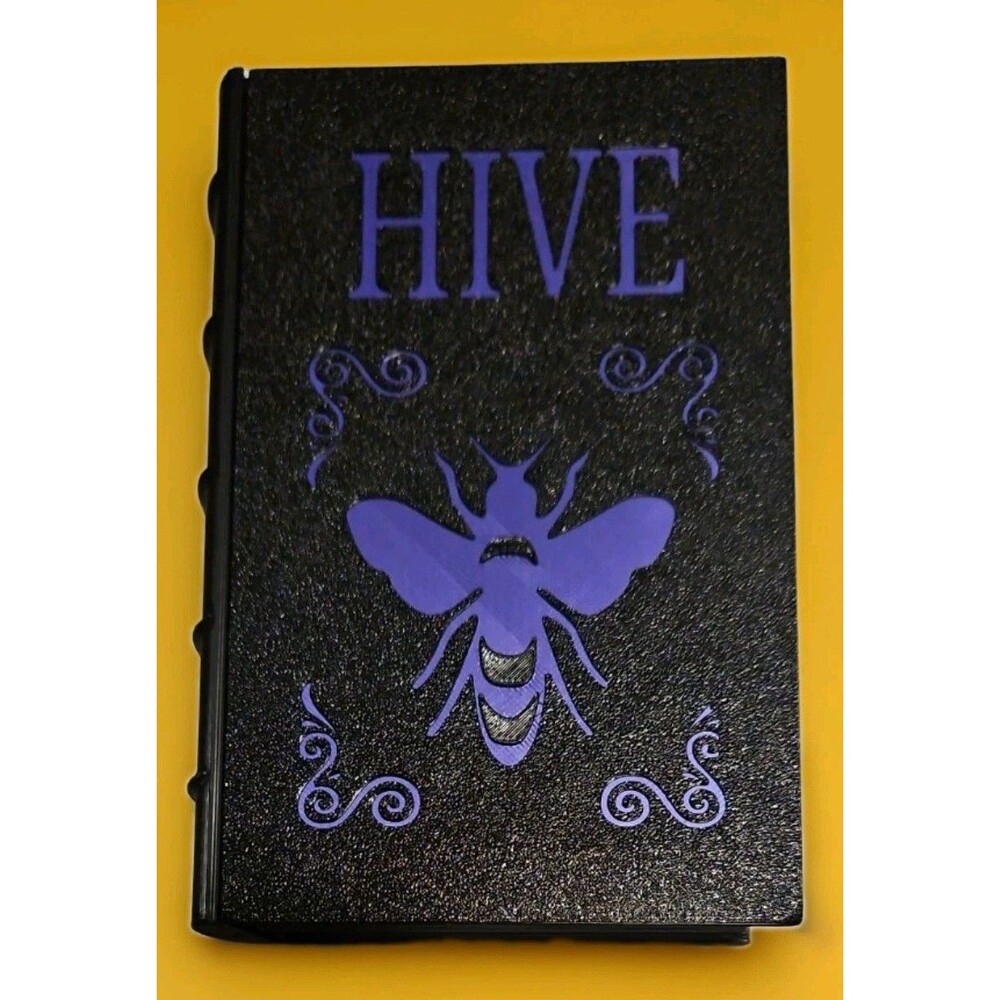 Hive Pocket Game Tabletop Award Winning Family Game Custom Book Case!! And Pouch